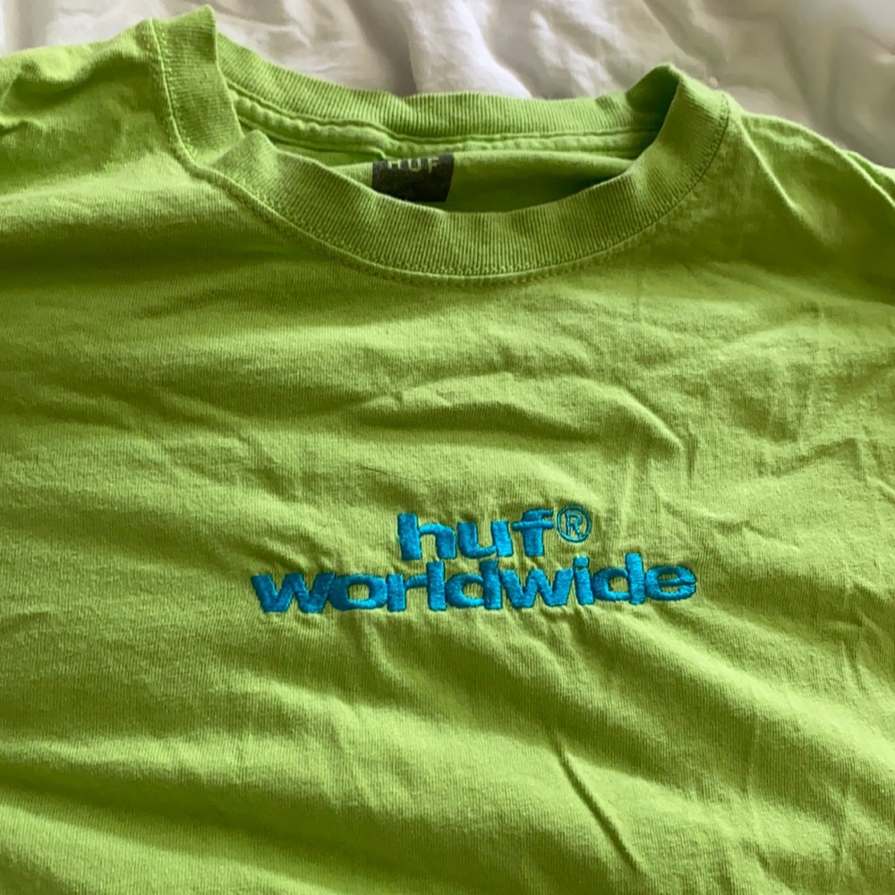 Men’s size XL huf tee